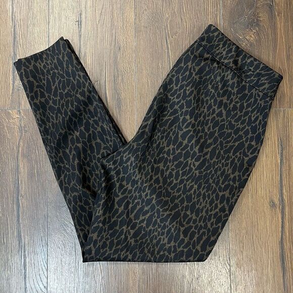 Chico’s Cheetah Print Tailored Ponte Leggings SZ 2/12 - Picture 3 of 8